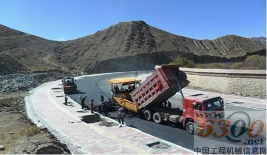 山推,道路機械,西藏