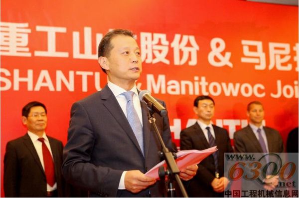 山推,馬尼托瓦克,汽車起重機(jī)